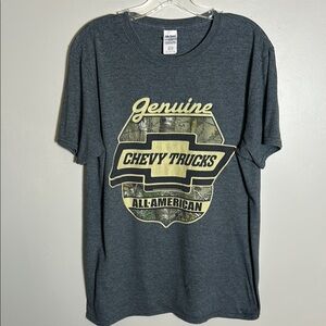 Genuine Chevy Trucks All American Camouflage Logo Gray Men’s Lg Gildan T-shirt